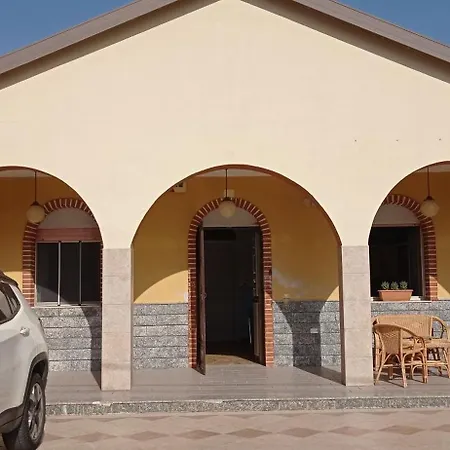 Holiday home Adele Agnone Bagni